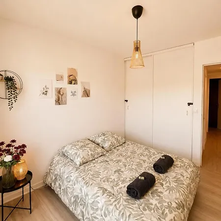 Charming, Quiet Two-bedroom Apartment, Parking, And Beautiful View * نيس